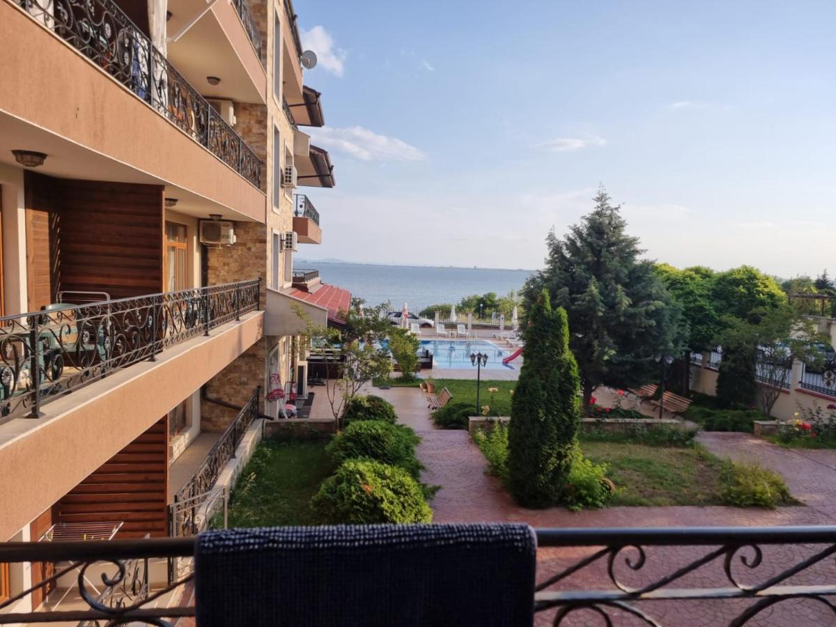 Apartment Rich 3 Ravda